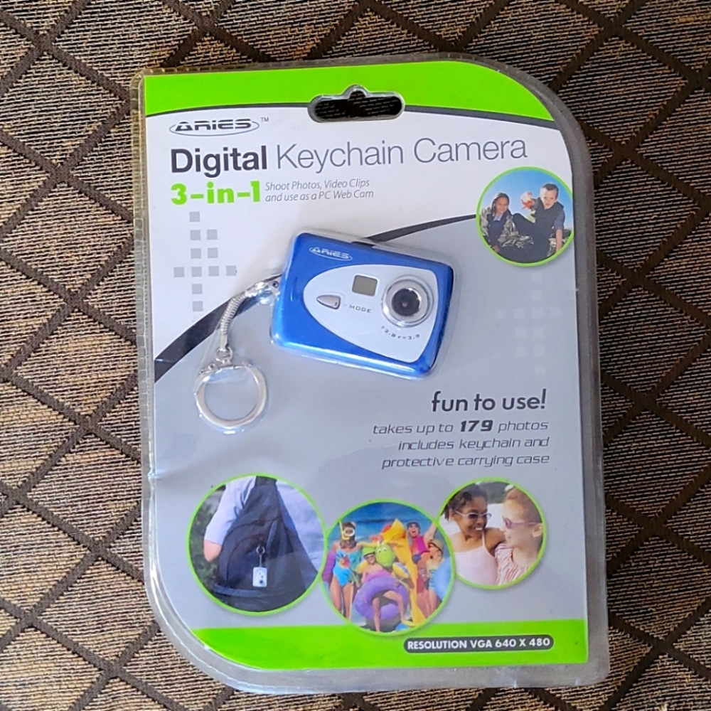 Digital Keychaim Camera 3 in 1